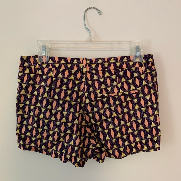 Patterned Shorts - Picture 2 of 4